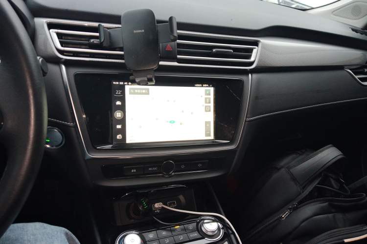 Used Roewe Ei5 2018 Internet Luxury Edition Audio And AC Panel