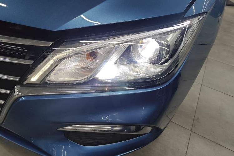 Used Roewe Ei5 2018 Internet Luxury Edition Left Front Headlight