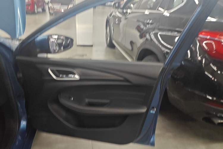 Used Roewe Ei5 2018 Internet Luxury Edition Right Front Door Interior