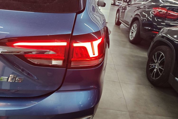 Used Roewe Ei5 2018 Internet Luxury Edition Right Rear Taillight