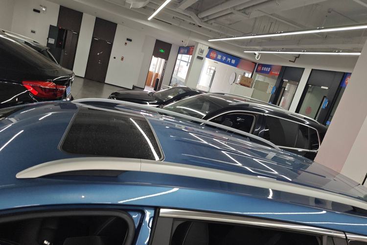 Used Roewe Ei5 2018 Internet Luxury Edition Roof