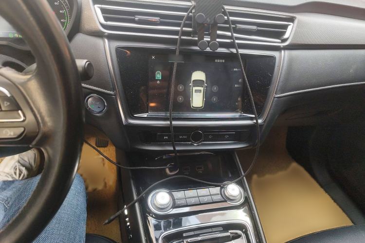 Used Roewe Ei5 2018 Internet Luxury Edition Audio And AC Panel
