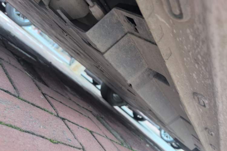 Used Roewe Ei5 2018 Internet Flagship Edition Chassis Front Left