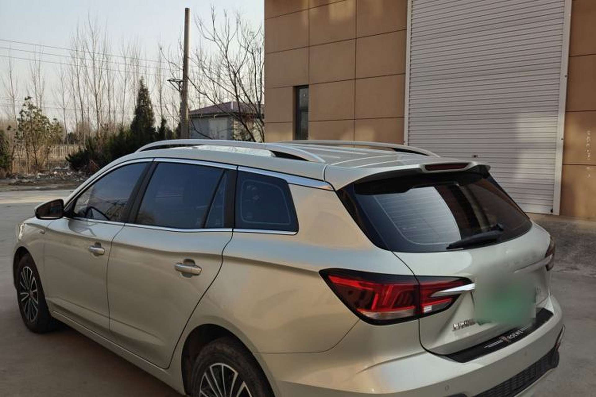 Used Roewe Ei5 2018 Internet Flagship Edition Exterior 3