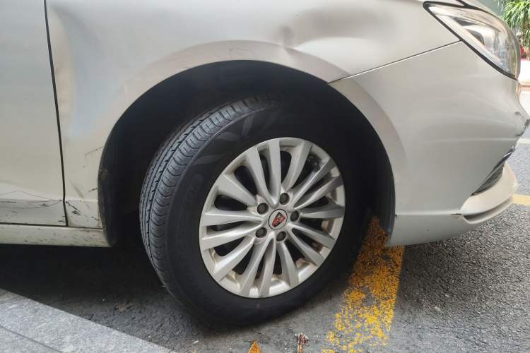 Used Roewe Ei5 2018 Internet Luxury Edition Exterior 7