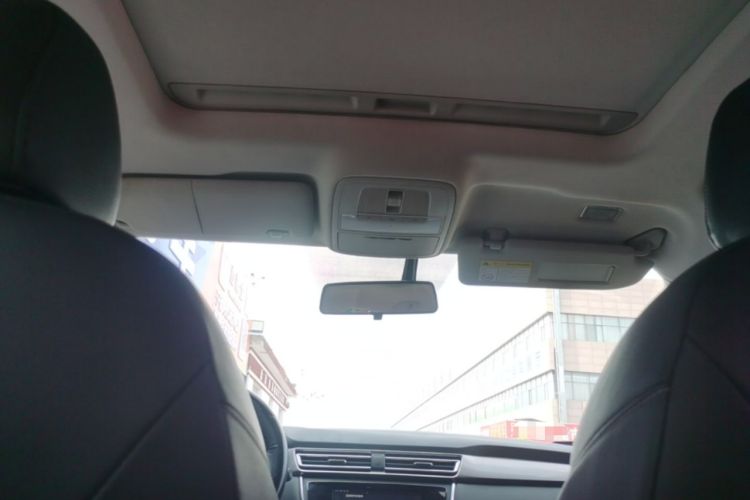 Used Roewe Ei5 2018 Internet Luxury Edition Headliner