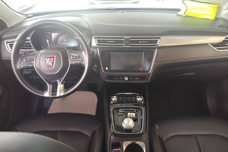 Used Roewe Ei5 2018 Internet Flagship Edition Interior 2