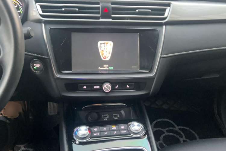 Used Roewe Ei5 2018 Internet Flagship Edition Interior 6