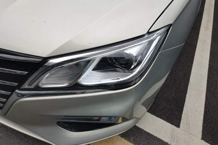 Used Roewe Ei5 2018 Internet Luxury Edition Left Front Headlight