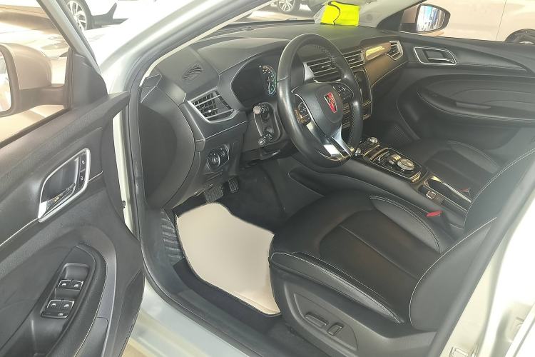 Used Roewe Ei5 2018 Internet Flagship Edition Right Front Seat