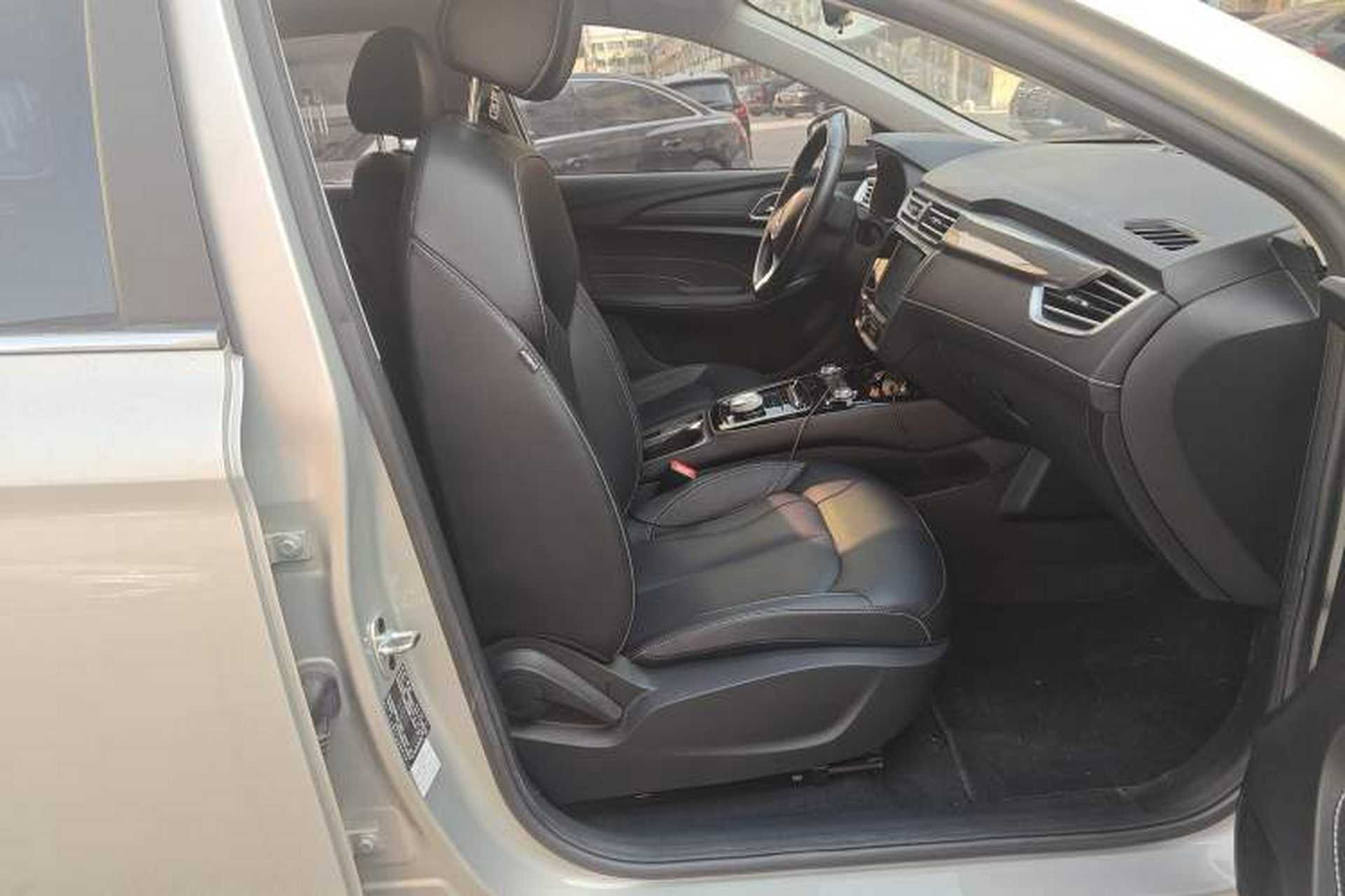 Used Roewe Ei5 2018 Internet Flagship Edition Right Front Seat