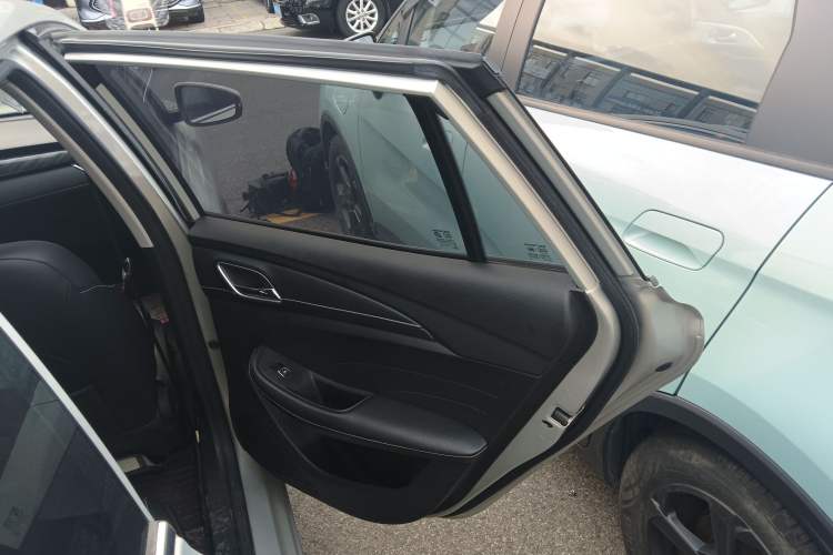 Used Roewe Ei5 2018 Internet Luxury Edition Right Rear Door Interior