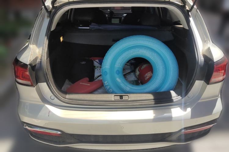 Used Roewe Ei5 2018 Internet Luxury Edition Trunk