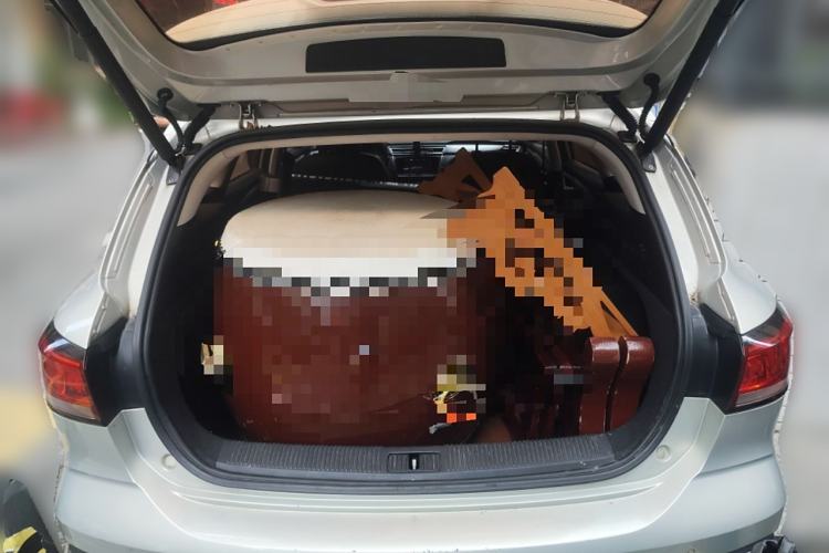 Used Roewe Ei5 2018 Internet Luxury Edition Trunk