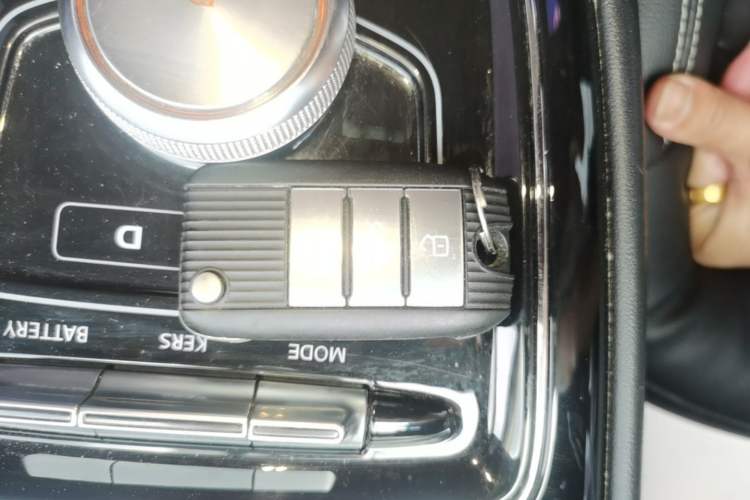 Used Roewe Ei5 2018 Internet Luxury Edition Vehicle Key