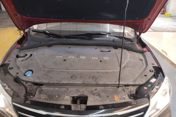 Used Roewe Ei5 2018 Internet Flagship Edition Engine Bay
