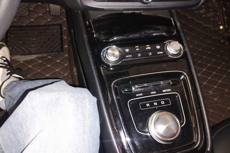 Used Roewe Ei5 2018 Internet Flagship Edition Gear Lever