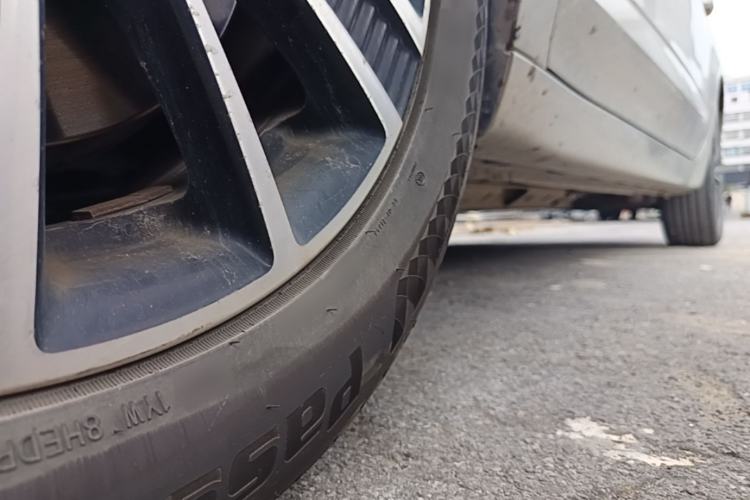 Used Roewe Ei5 2018 Internet Flagship Edition Chassis Front Left