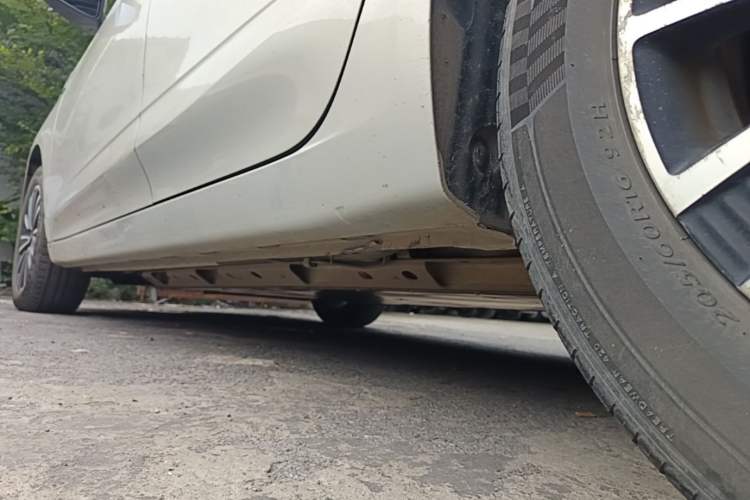 Used Roewe Ei5 2018 Internet Flagship Edition Chassis Rear Left