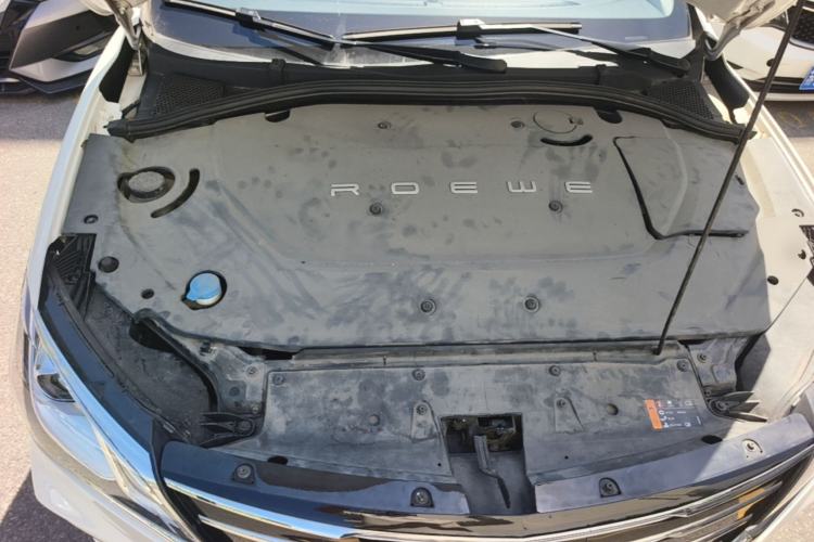Used Roewe Ei5 2018 Internet Flagship Edition Engine Bay