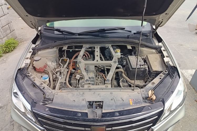 Used Roewe Ei5 2018 Internet Flagship Edition Engine Bay