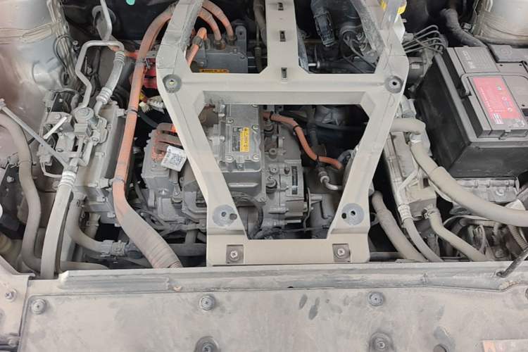 Used Roewe Ei5 2018 Internet Flagship Edition Engine Bay