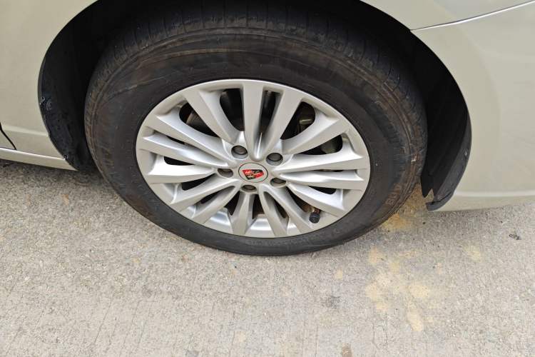 Used Roewe Ei5 2018 Internet Luxury Edition Right Front Wheel Hub