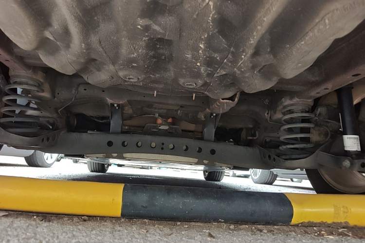 Used Roewe Ei5 2018 Internet Luxury Edition Chassis Rear