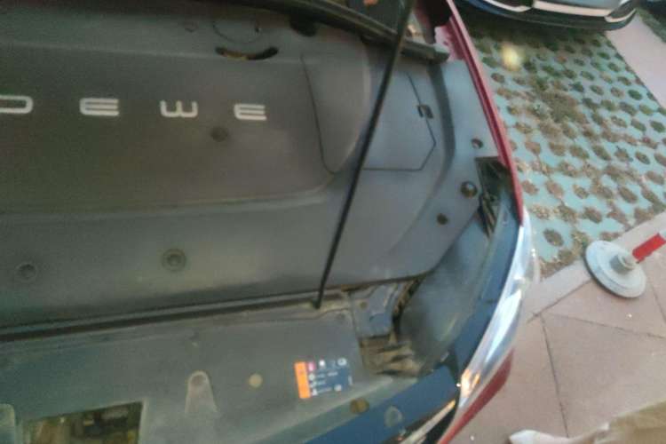 Used Roewe Ei5 2018 Internet Luxury Edition Engine Bay Left