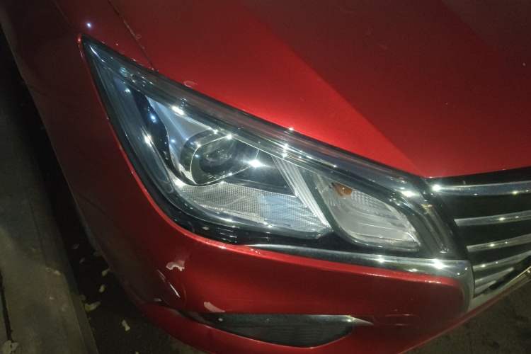 Used Roewe Ei5 2018 Internet Flagship Edition Exterior 6