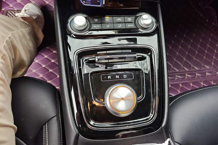Used Roewe Ei5 2018 Internet Luxury Edition Gear Lever