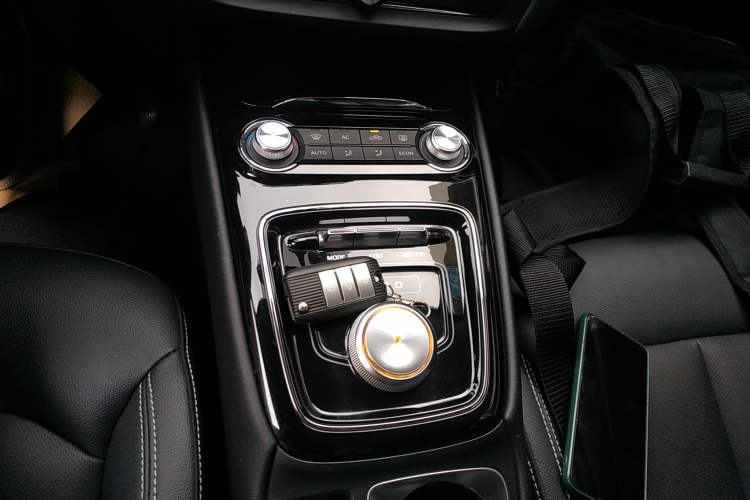 Used Roewe Ei5 2018 Internet Flagship Edition Gear Lever