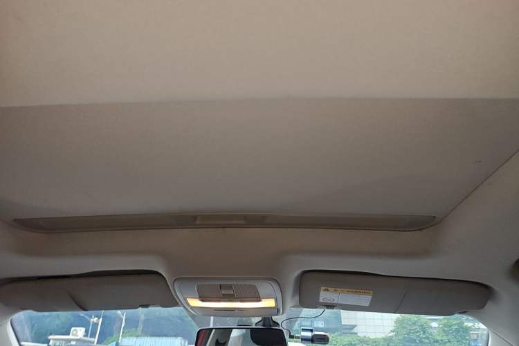 Used Roewe Ei5 2018 Internet Luxury Edition Headliner