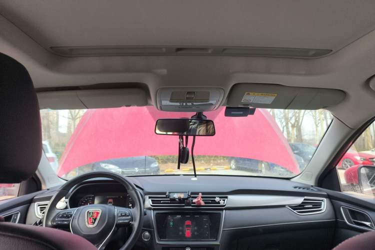 Used Roewe Ei5 2018 Internet Luxury Edition Headliner
