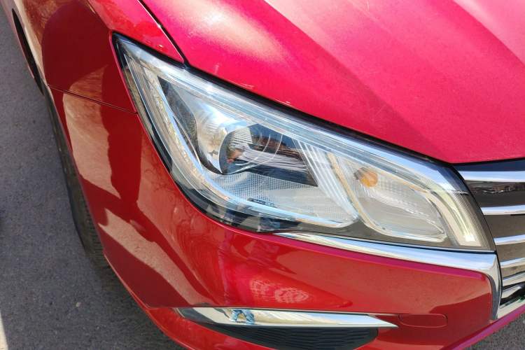 Used Roewe Ei5 2018 Internet Flagship Edition Right Front Headlight