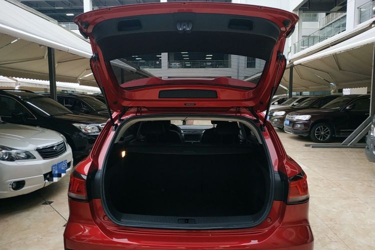 Used Roewe Ei5 2018 Internet Flagship Edition Trunk