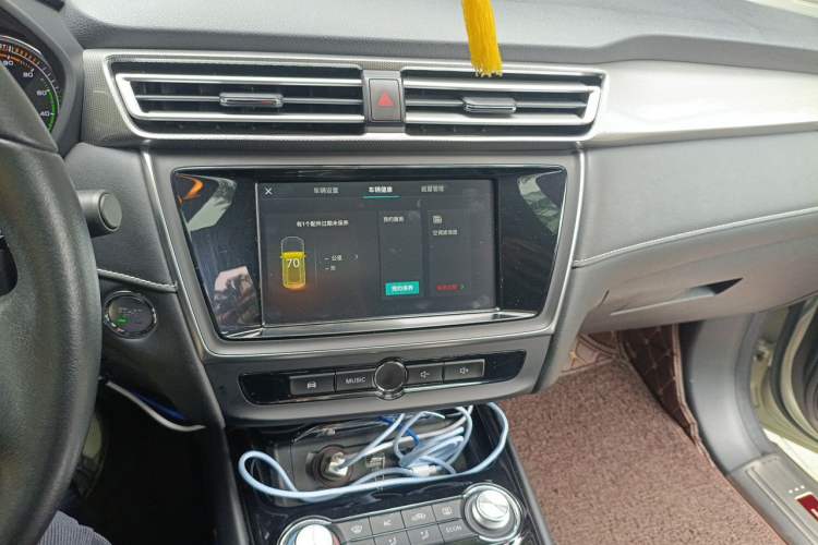 Used Roewe Ei5 2018 Internet Luxury Edition Audio And AC Panel