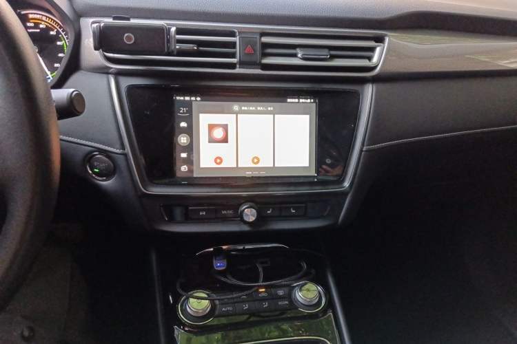 Used Roewe Ei5 2018 Internet Flagship Edition Audio And AC Panel