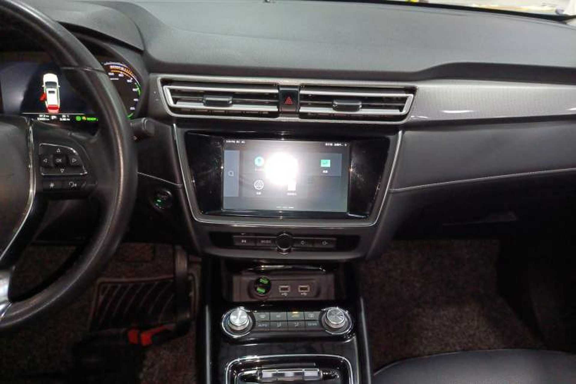 Used Roewe Ei5 2018 Internet Luxury Edition Audio And AC Panel