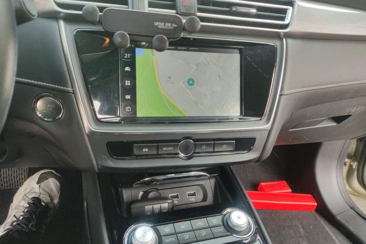 Used Roewe Ei5 2018 Internet Luxury Edition Audio And AC Panel