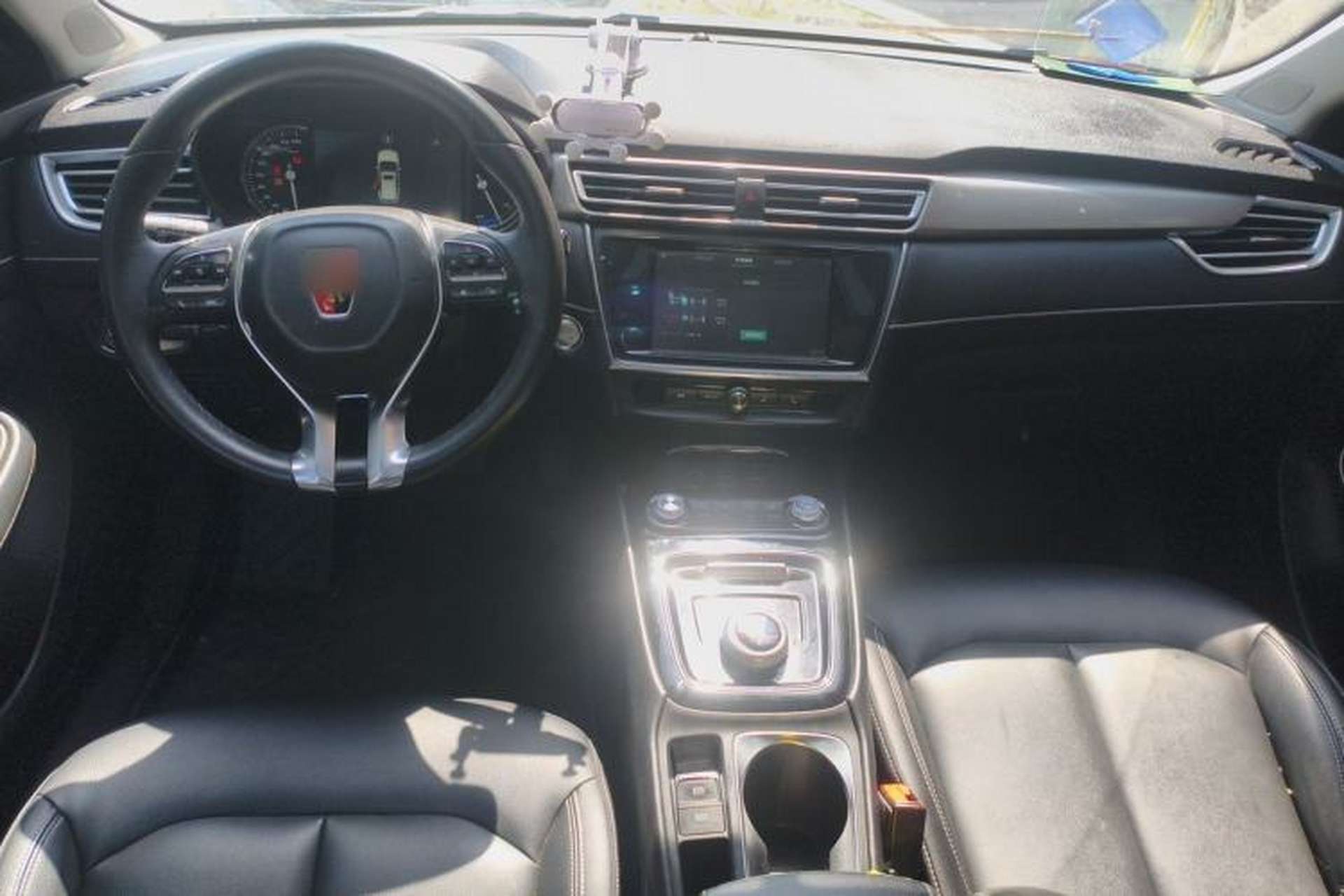 Used Roewe Ei5 2018 Internet Flagship Edition Center Console