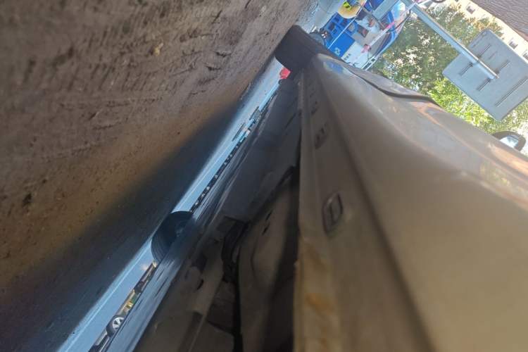 Used Roewe Ei5 2018 Internet Flagship Edition Chassis Rear Left
