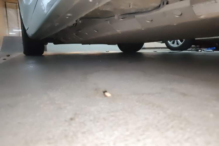 Used Roewe Ei5 2018 Internet Luxury Edition Chassis Rear Left