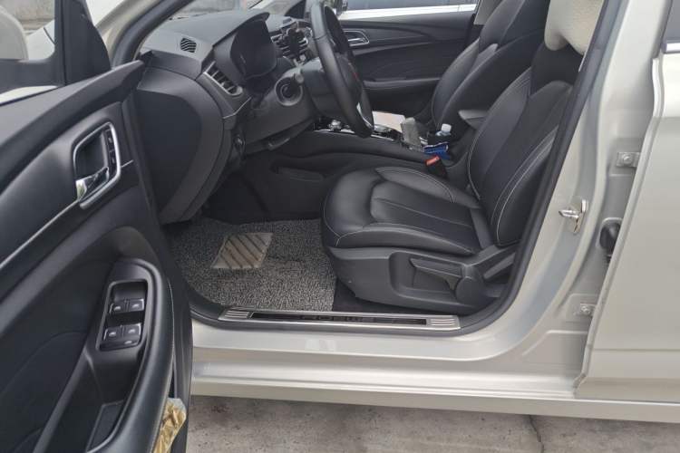 Used Roewe Ei5 2018 Internet Luxury Edition Driver Seat