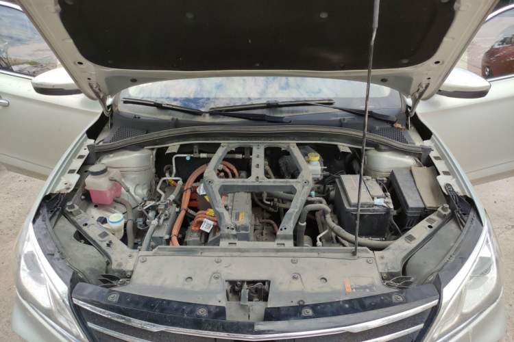 Used Roewe Ei5 2018 Internet Luxury Edition Engine Bay