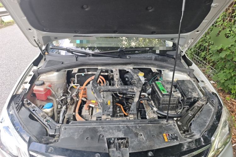 Used Roewe Ei5 2018 Internet Flagship Edition Engine Bay