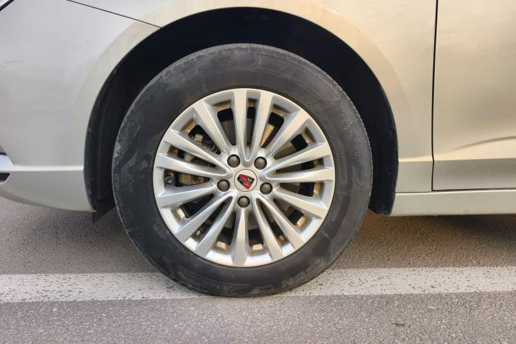Used Roewe Ei5 2018 Internet Luxury Edition Exterior 2