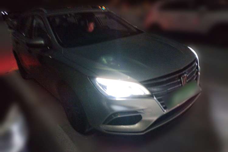 Used Roewe Ei5 2018 Internet Flagship Edition Front Right 45 Deg