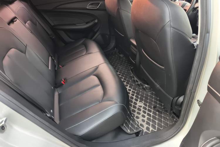 Used Roewe Ei5 2018 Internet Luxury Edition Interior 2