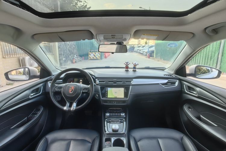Used Roewe Ei5 2018 Internet Luxury Edition Interior 2